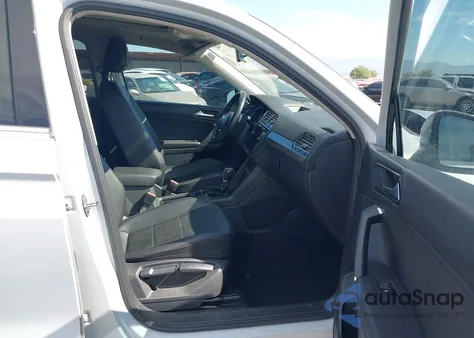 2018 Volkswagen Tiguan 2.0T Se/2.0T Sel z USA, uszkodzony, nr VIN 3VV2B7AX9JM188024